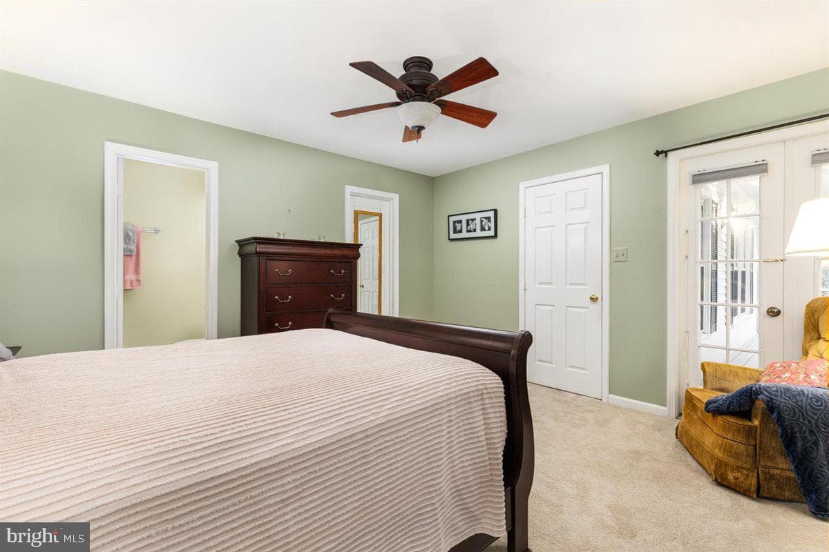 12848 Mill House Court photo 16