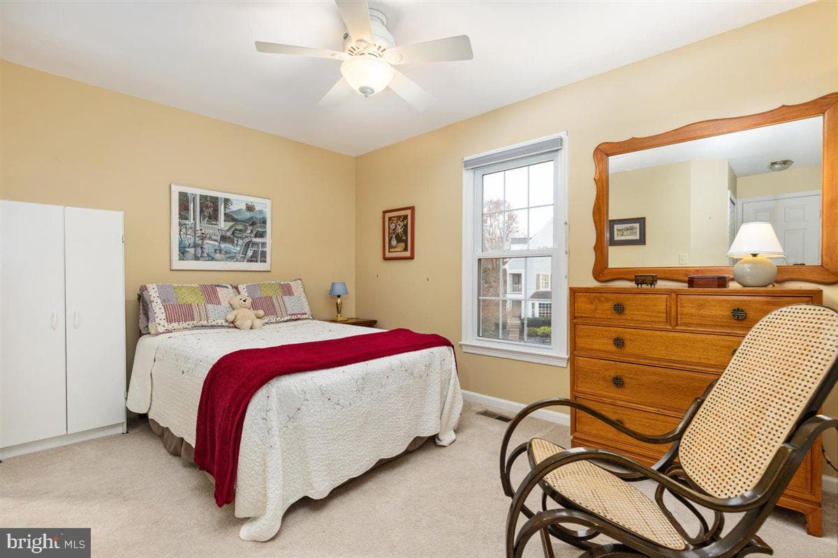 12848 Mill House Court photo 19