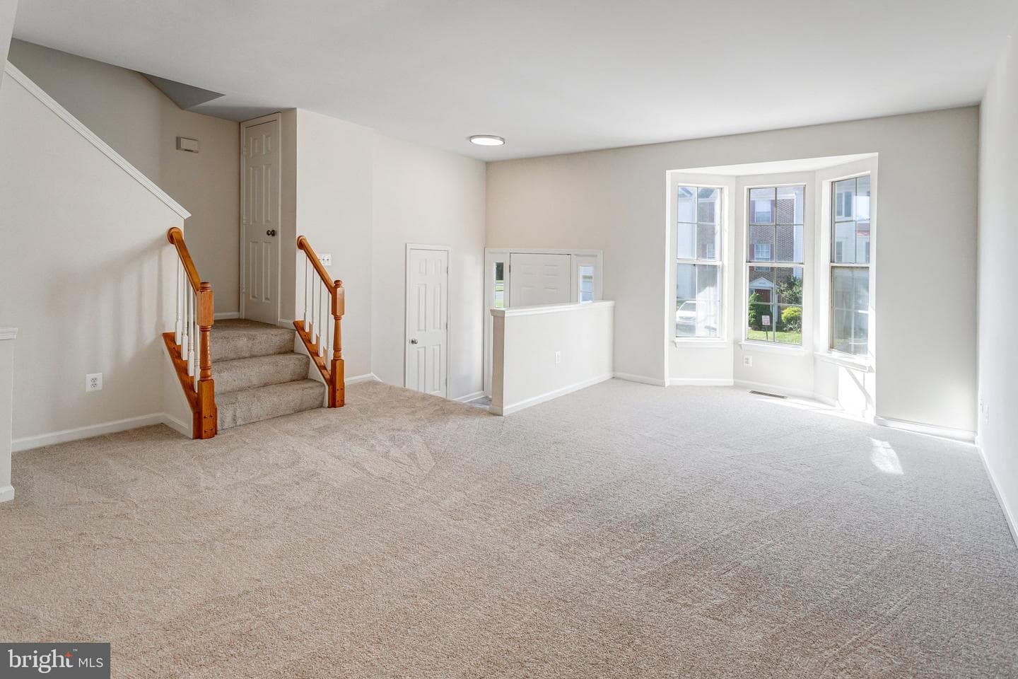 10504 Montrose Way photo 21