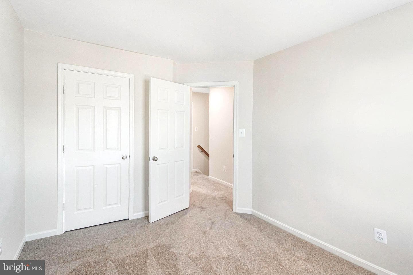 10504 Montrose Way photo 31