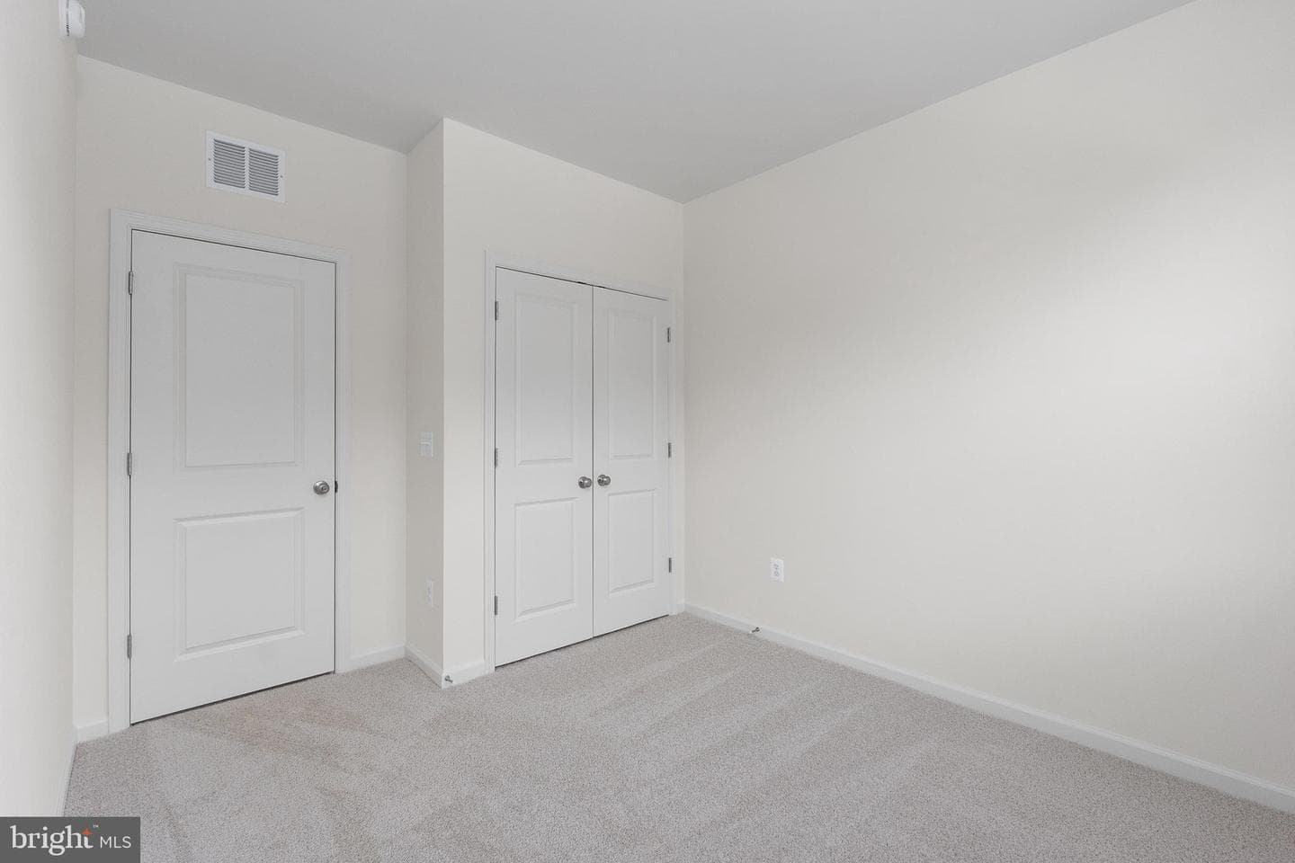 2542 Neabsco Common Place photo 19