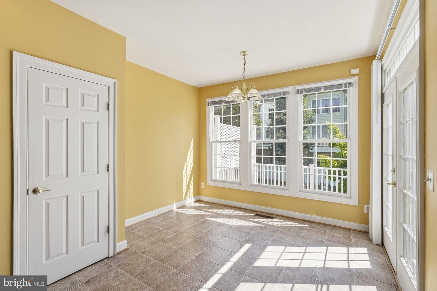 6830 Witton Circle photo 11