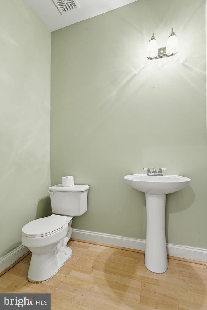 6830 Witton Circle photo 22