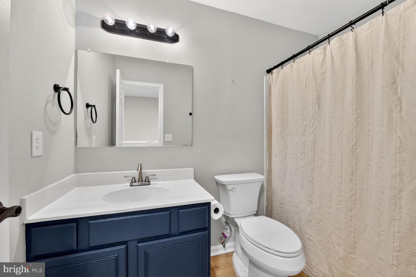 5005 Buena Vista Drive photo 17