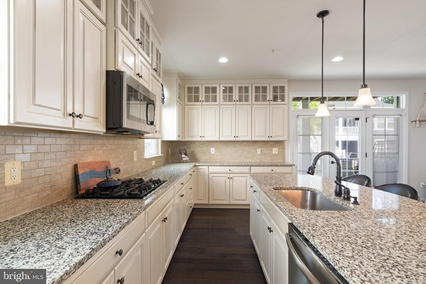 2604 Crossvine Drive photo 13