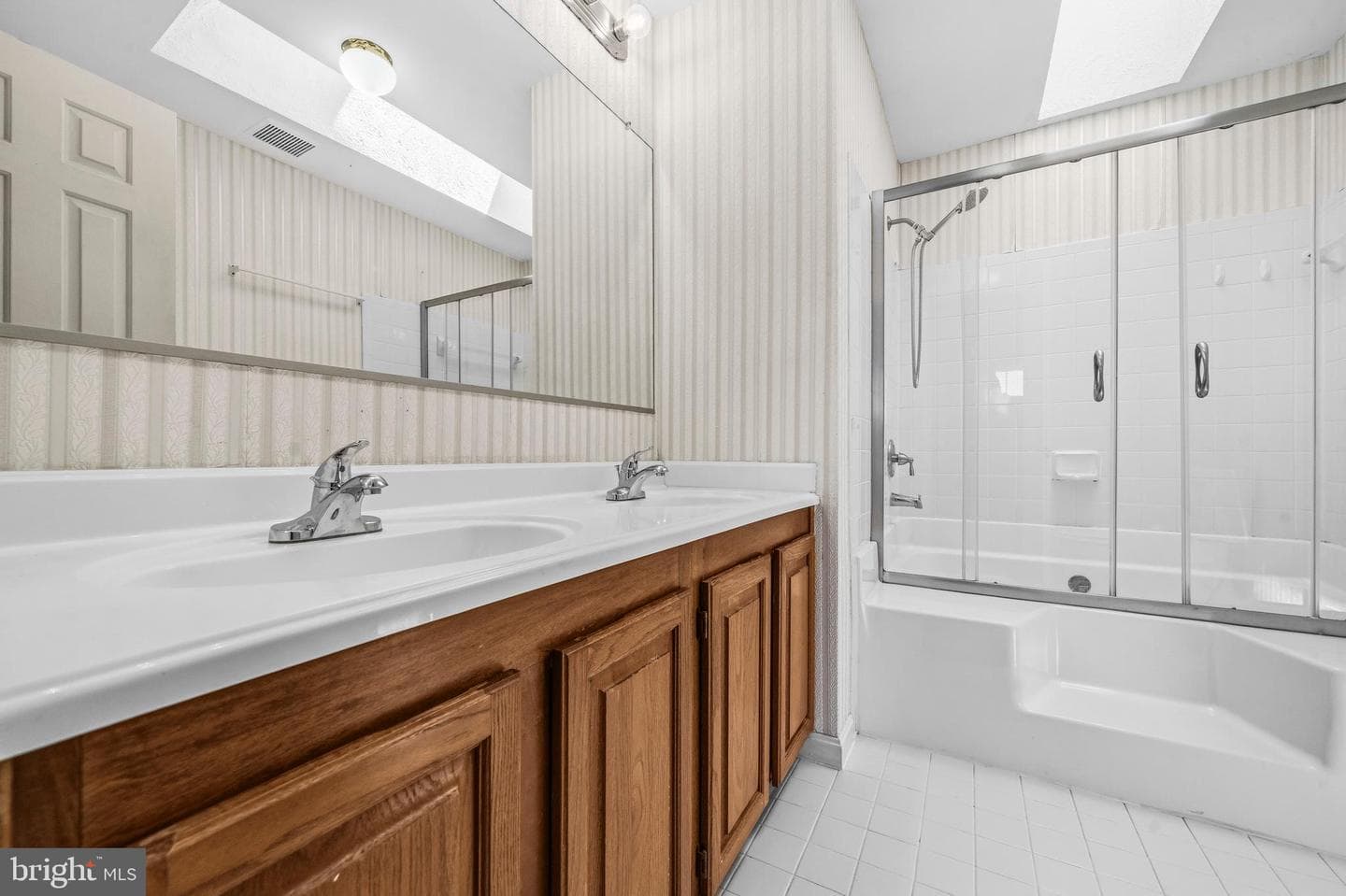 7764 Black Horse Ct photo 25
