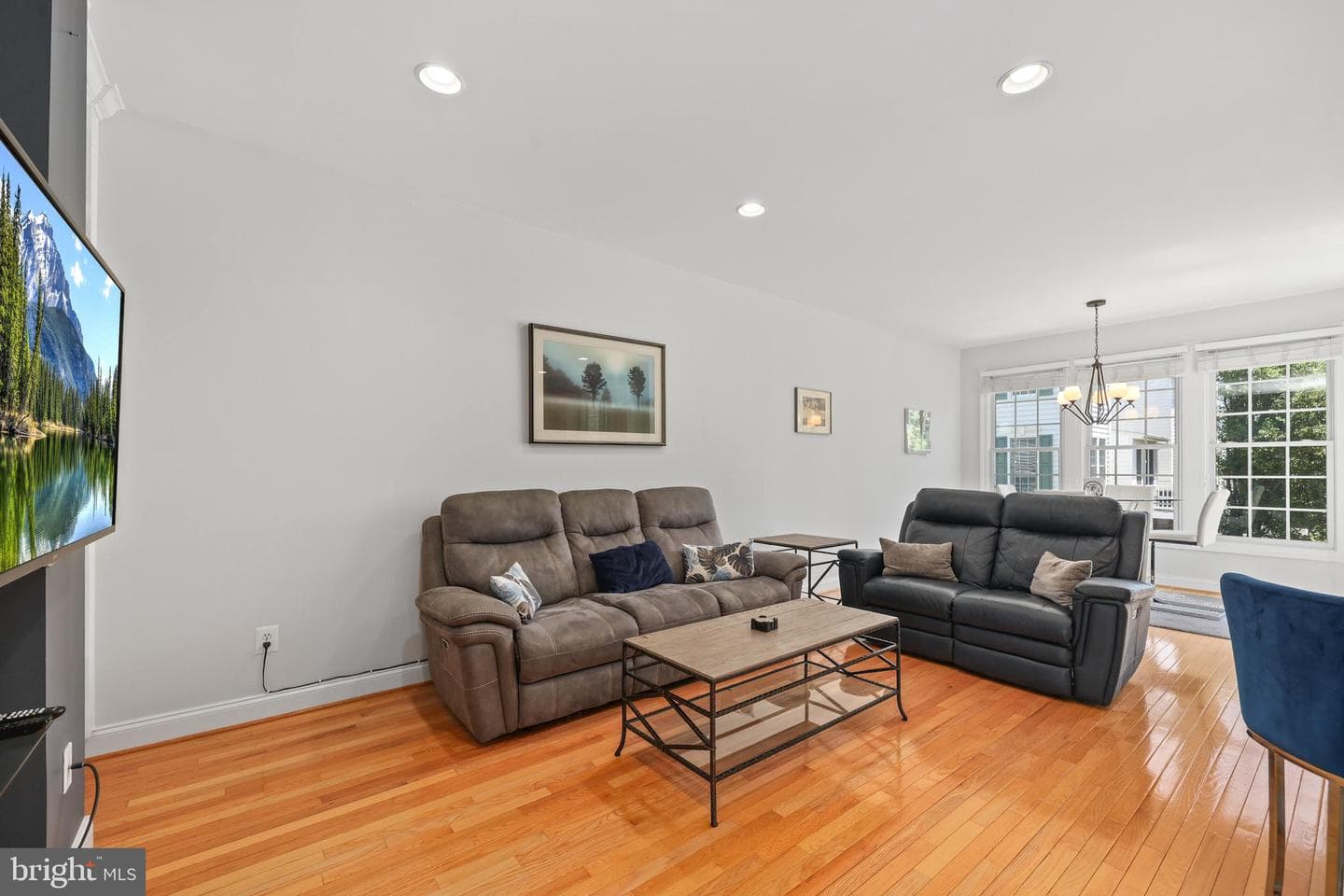 6806 Witton Circle photo 11