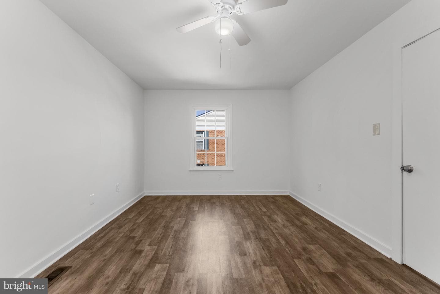 2857 Bowes Lane photo 30