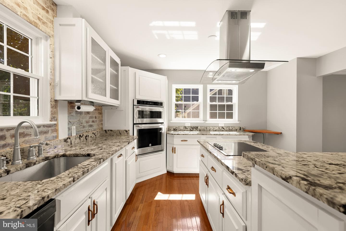 13581 Castlebridge Lane photo 11