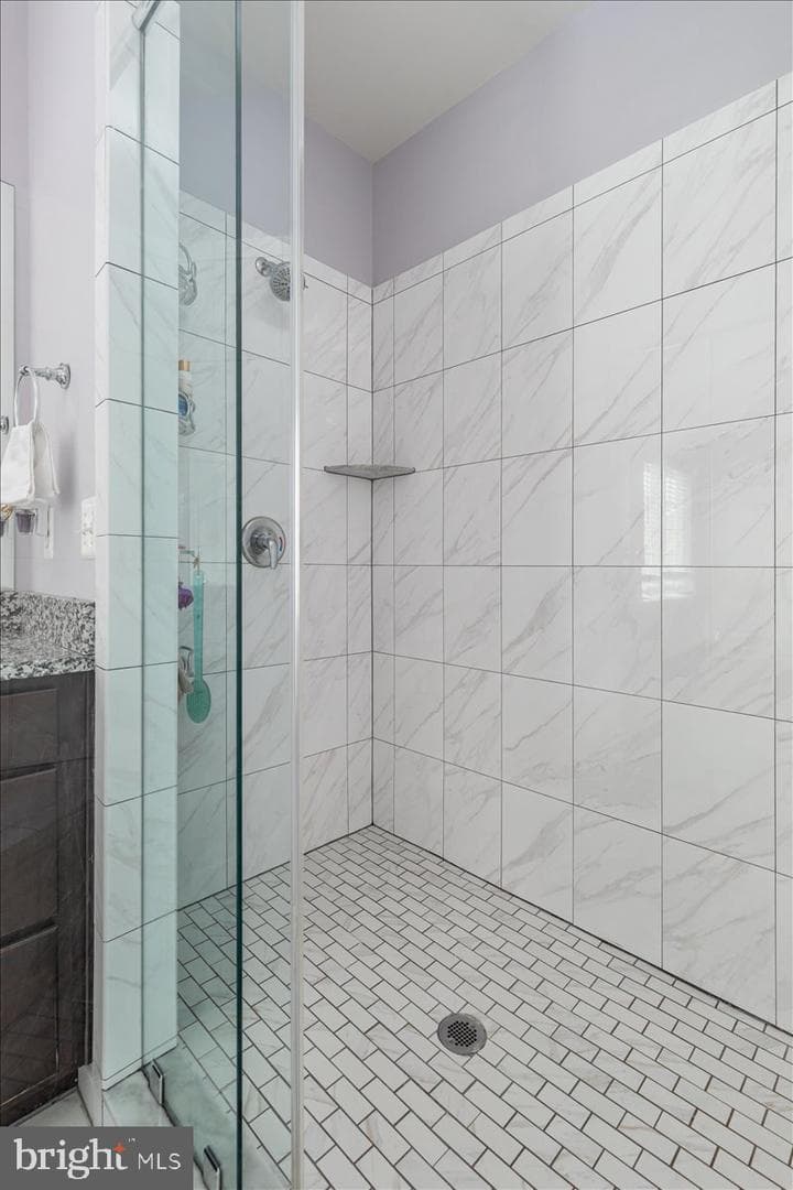 12137 Hickory Falls Court photo 33