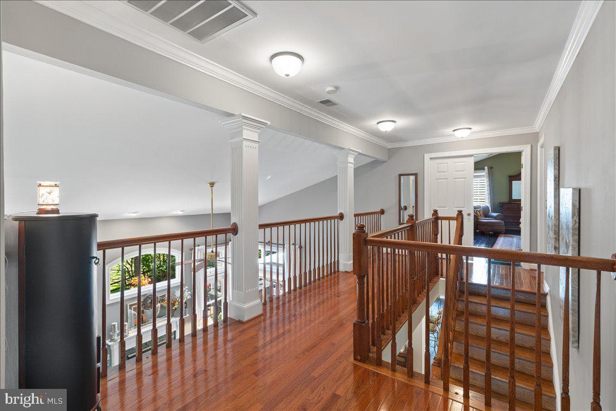 7726 Virginia Oaks Drive photo 31