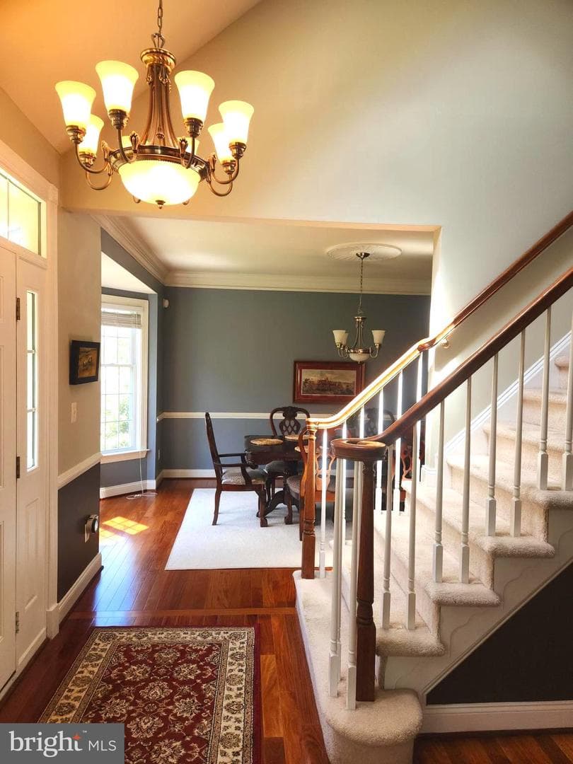 5695 Wheelwright Way photo 6