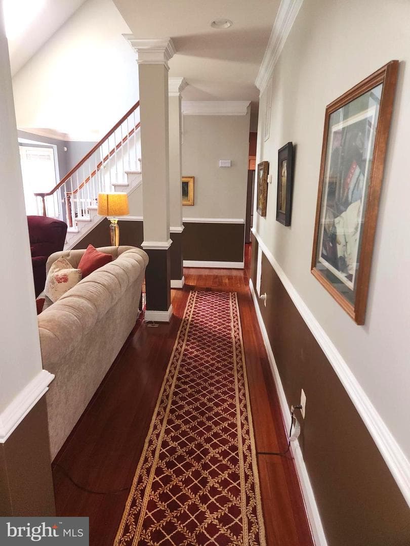 5695 Wheelwright Way photo 9