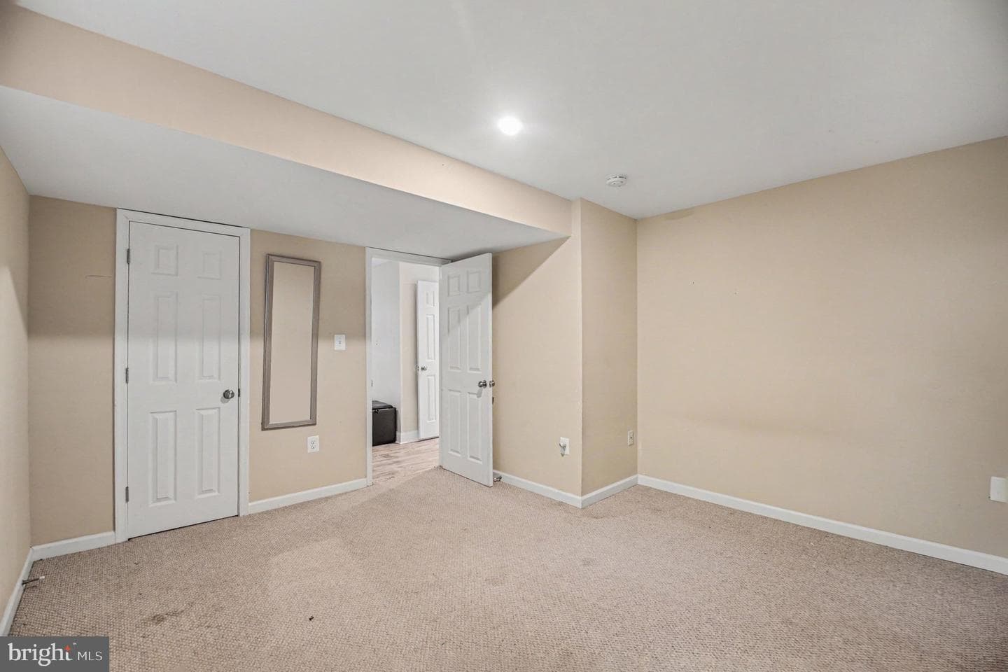 7409 Lake Drive photo 18