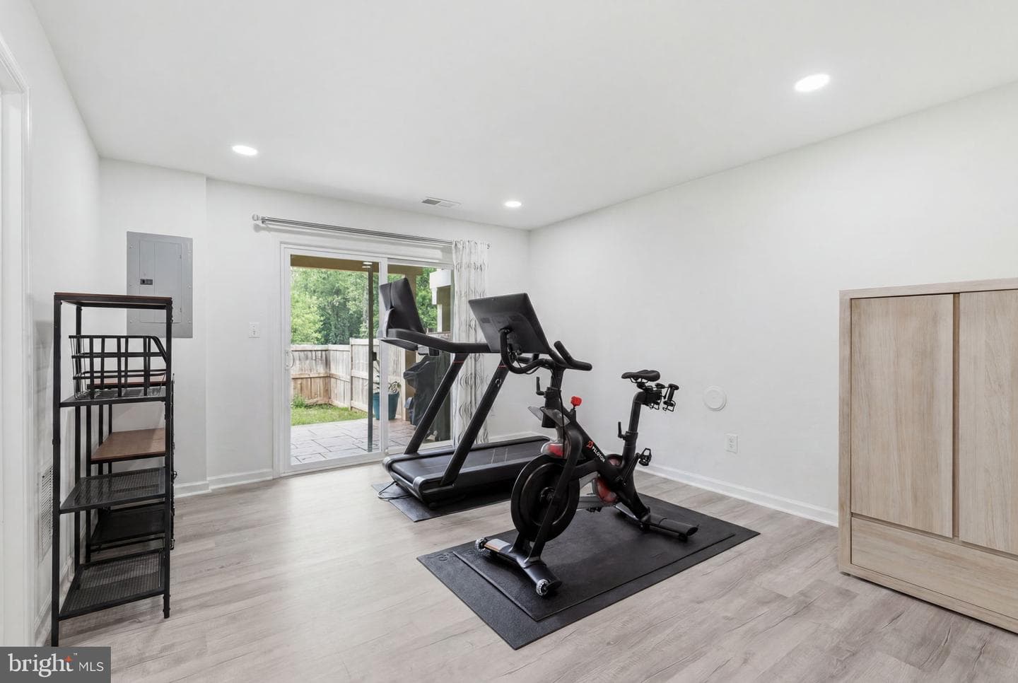 8112 Honey Bee Way photo 30