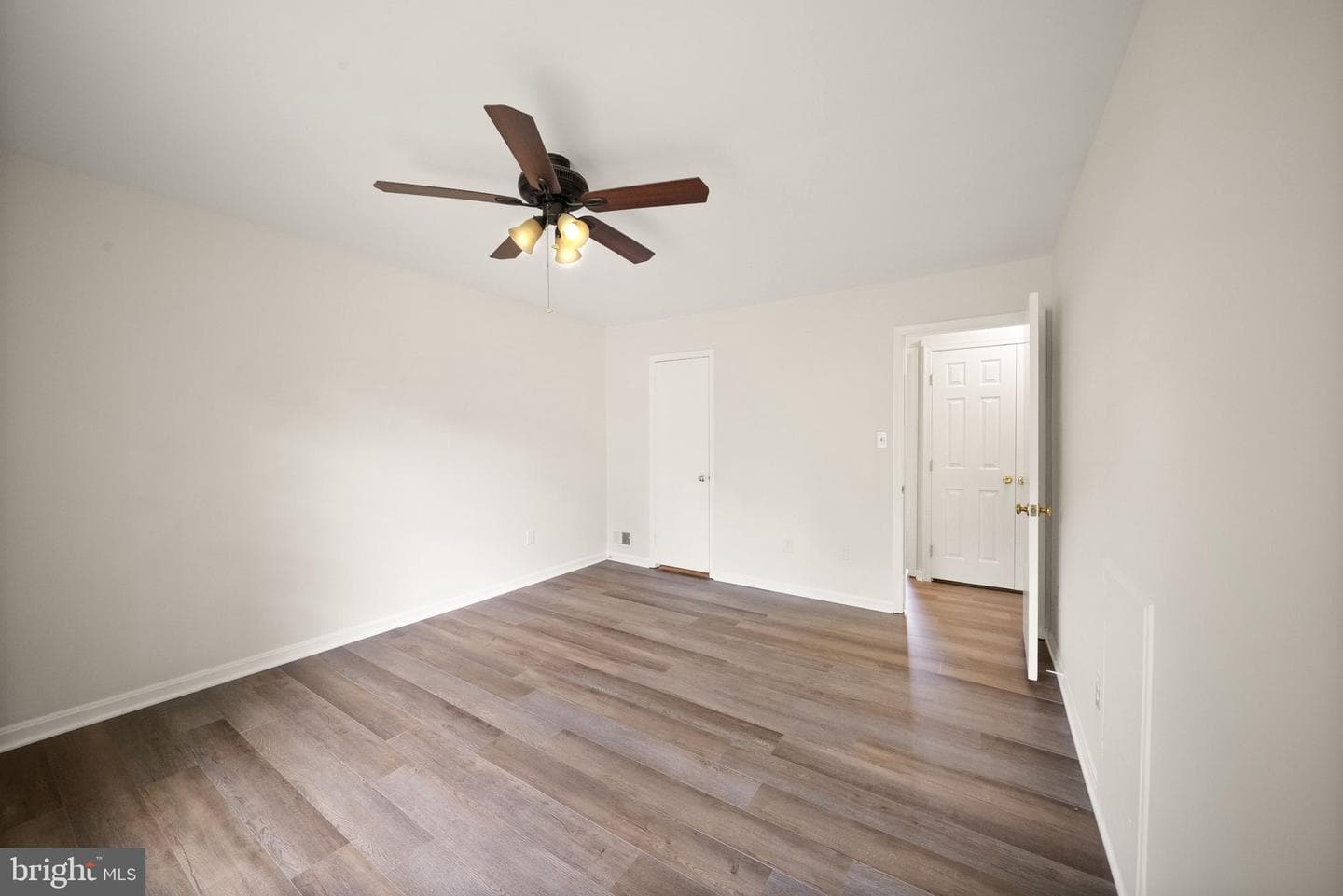 7379 Colton Lane photo 21