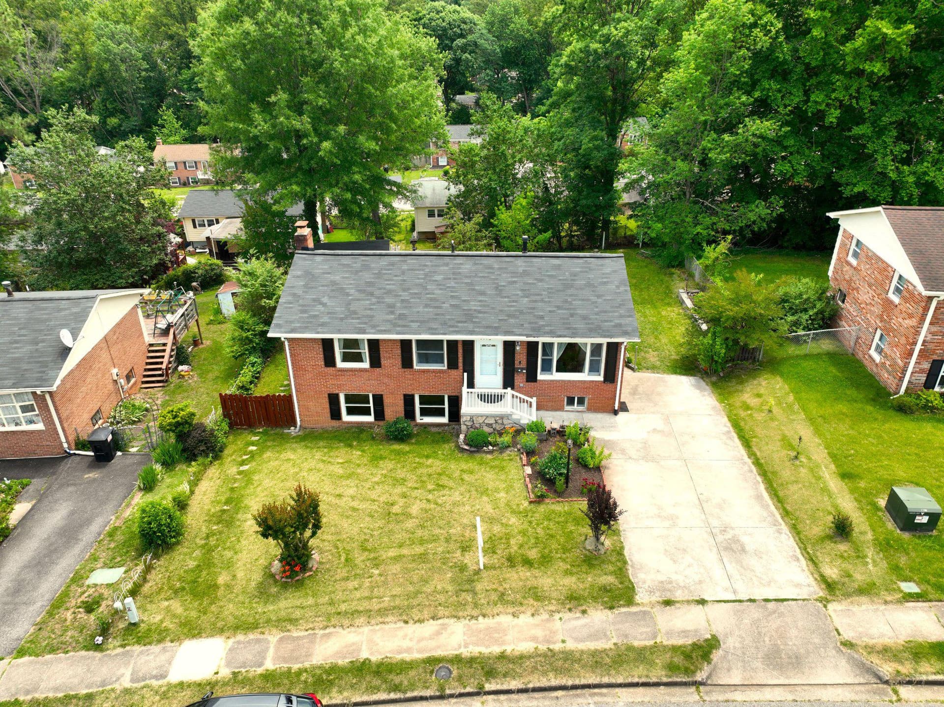 4713 Koester Drive photo 2