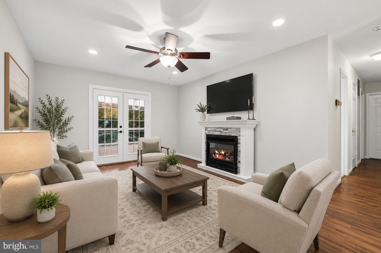 16011 Prestwick Court photo 4