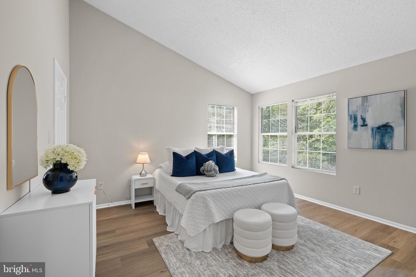 1701 Wigglesworth Way photo 12