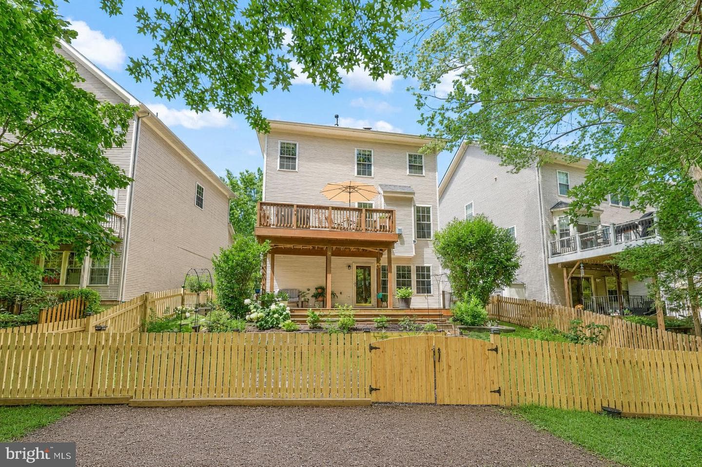 8645 Webster Tavern Way photo 34
