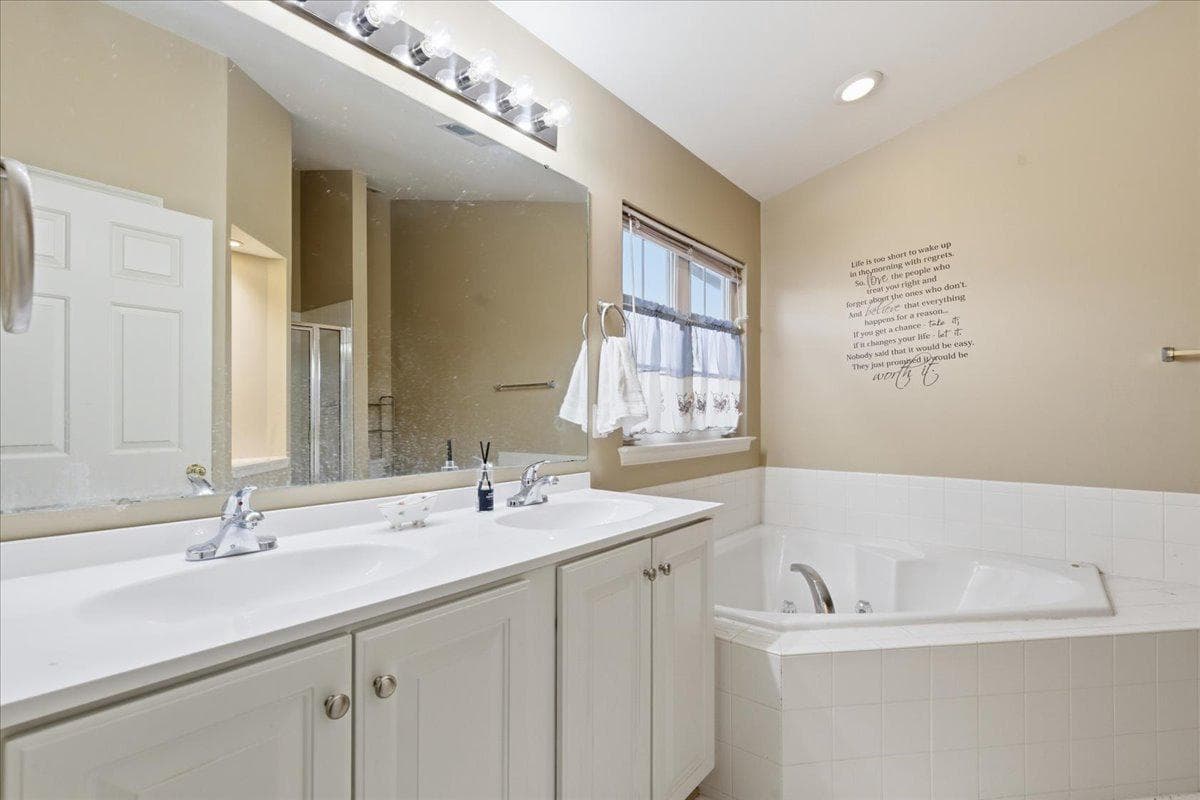 17037 Loftridge Ln photo 31