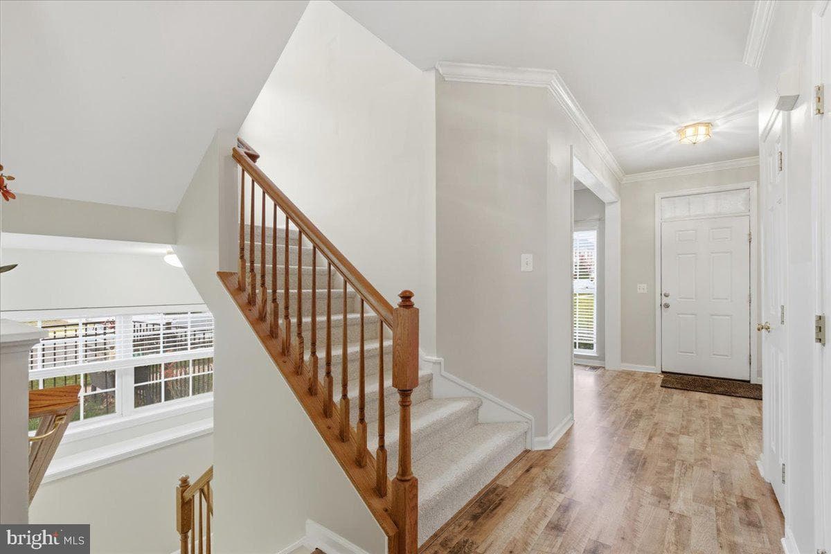 17037 Loftridge Ln photo 5