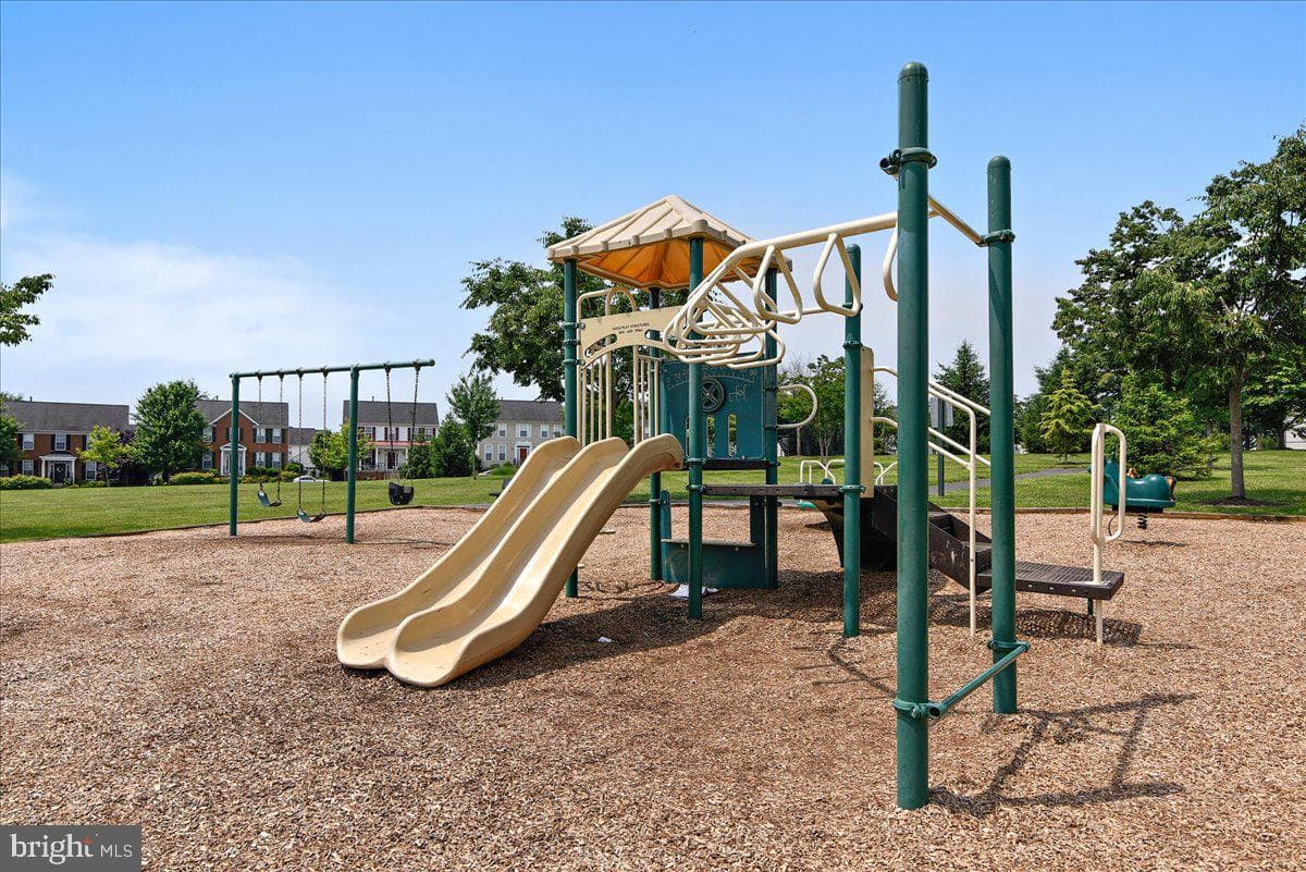 15042 Danehurst Circle photo 31