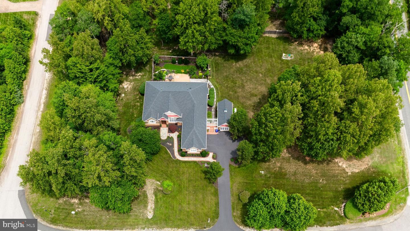 5200 Trunnion Trail photo 84