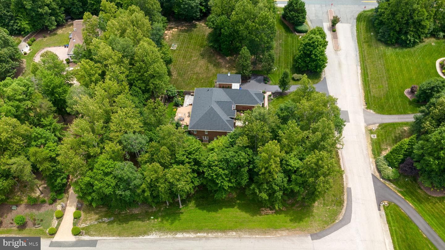 5200 Trunnion Trail photo 92