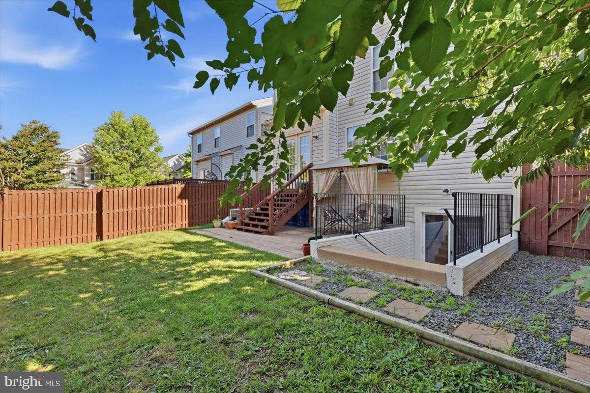 14204 Forbes Place photo 34