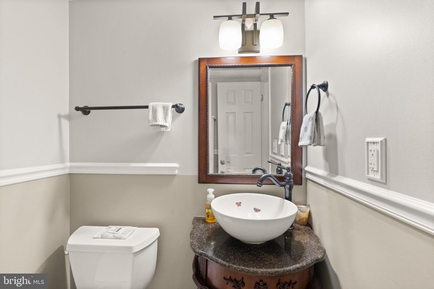3523 Castle Hill Drive photo 11