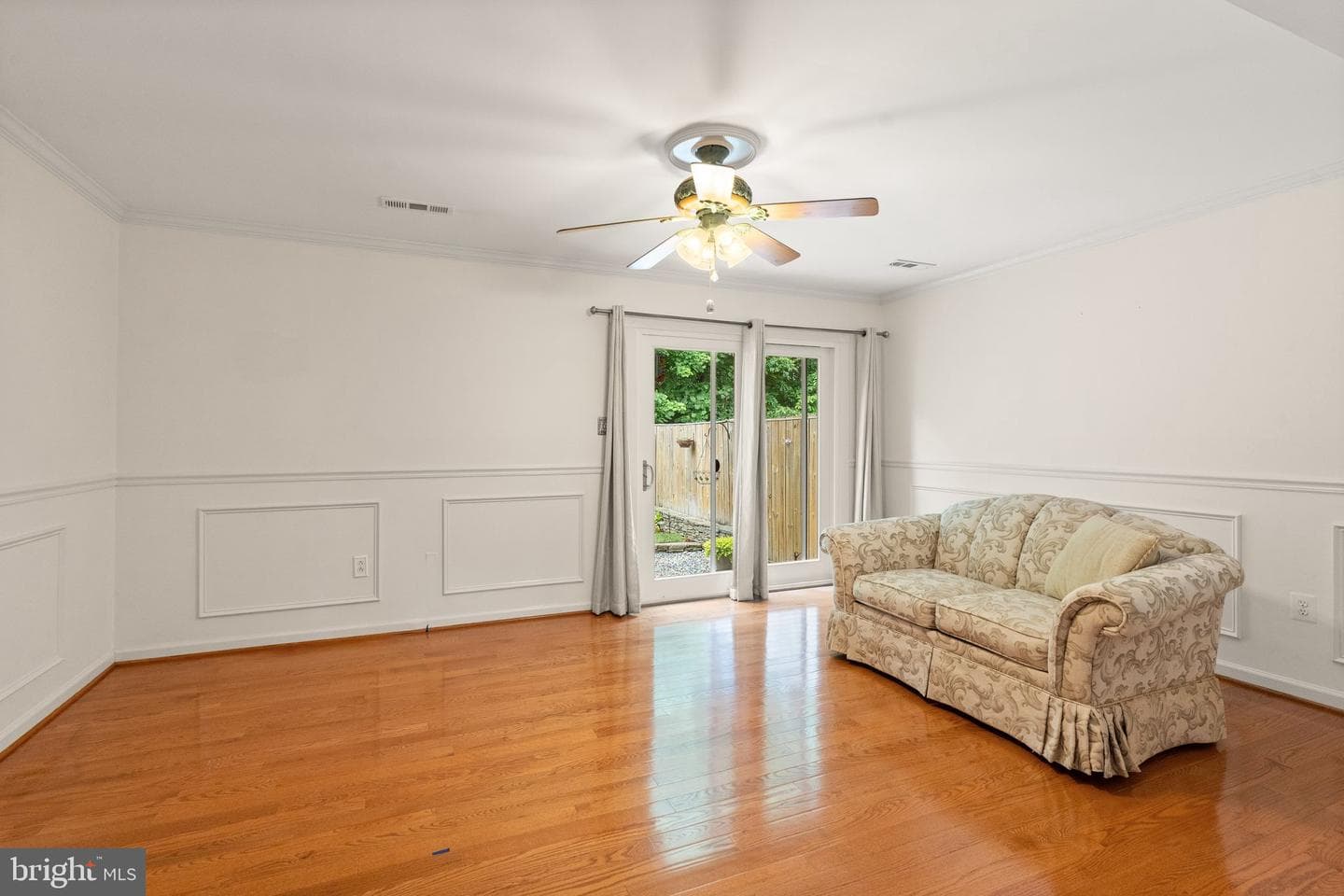 3523 Castle Hill Drive photo 8