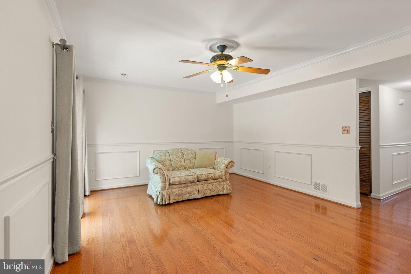 3523 Castle Hill Drive photo 9