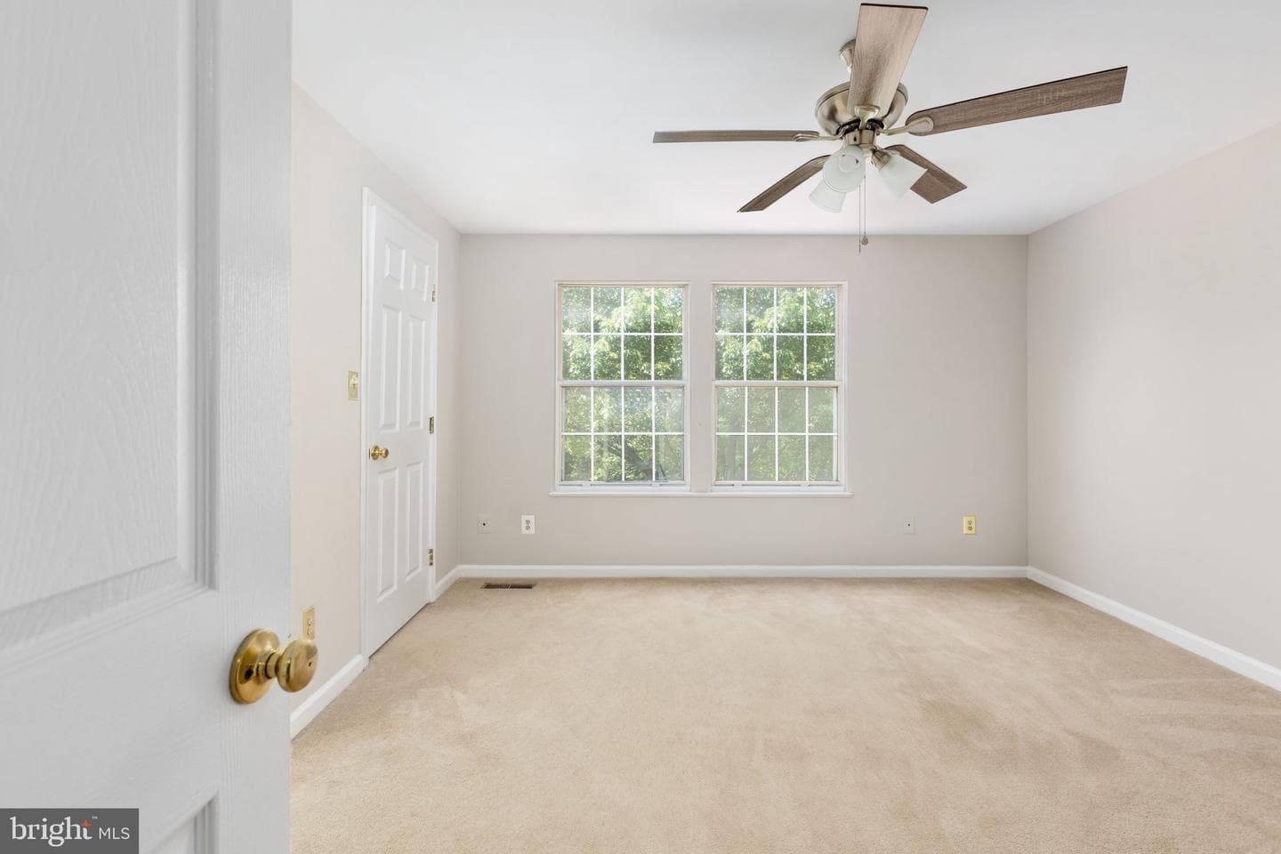 12894 Effingham Court photo 31