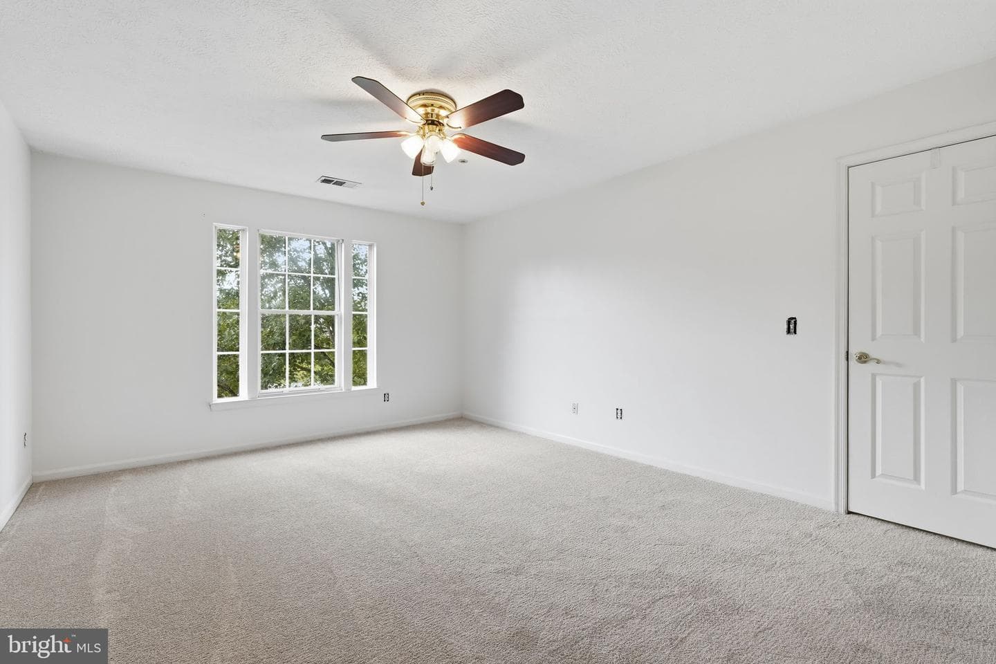 3560 Sherbrooke Circle #302 photo 19