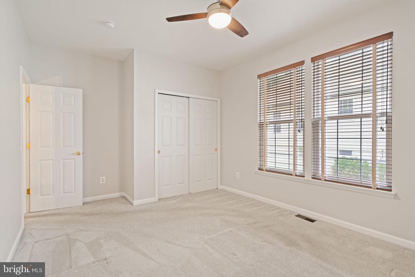17239 Four Seasons Drive photo 38