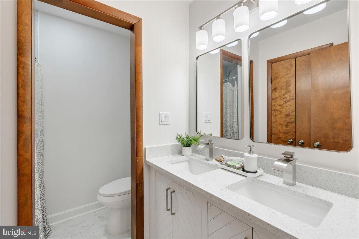 12212 Woodlark Court photo 27