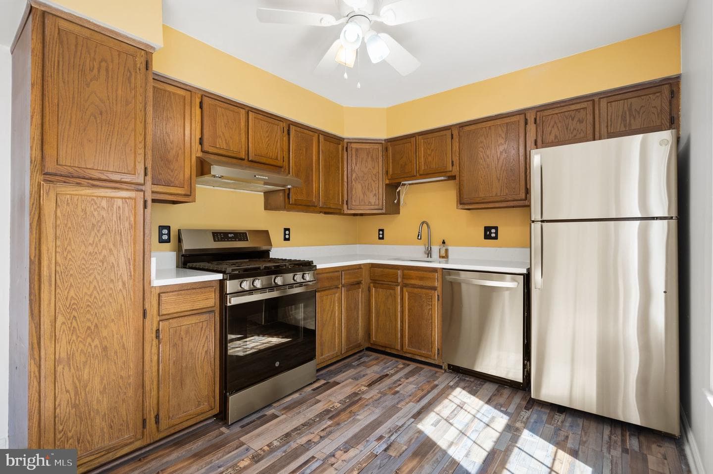 14325 N Park Court photo 19