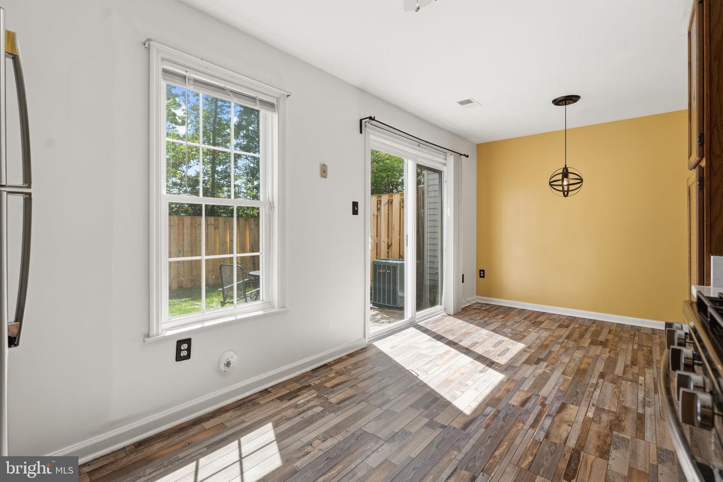 14325 N Park Court photo 22