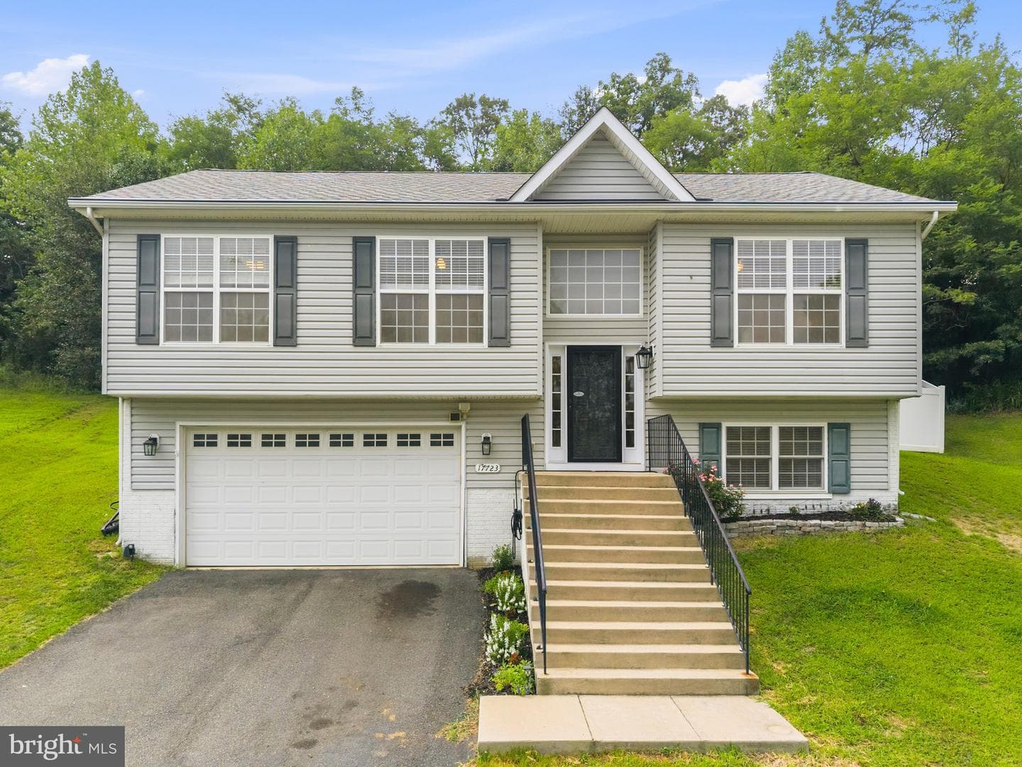 17723 Twist Court, Dumfries