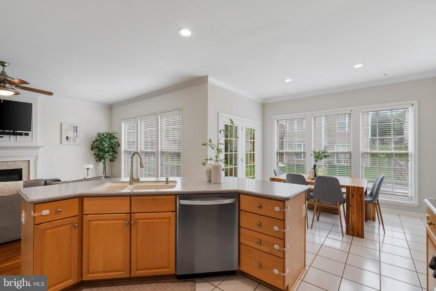 6009 Smooth Stone Place photo 20