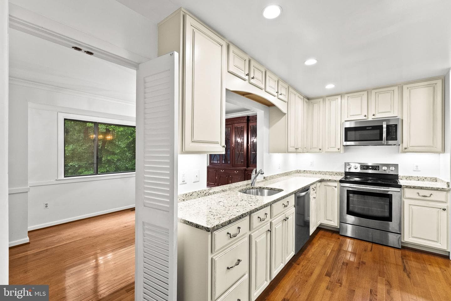 2597 Tree House Drive photo 20