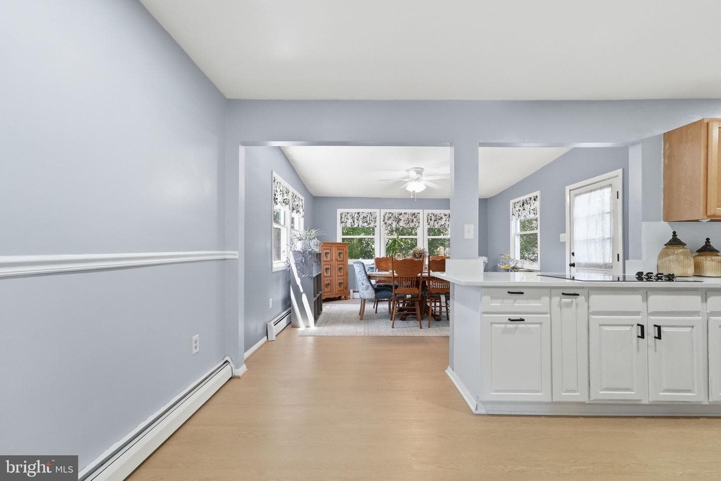 2208 Emporia Street photo 7