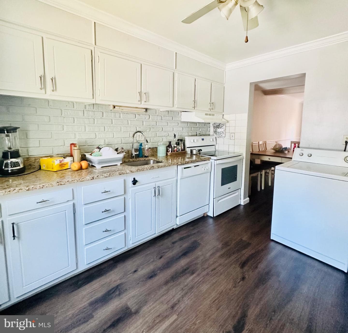 2909 Wetherburn Court photo 3