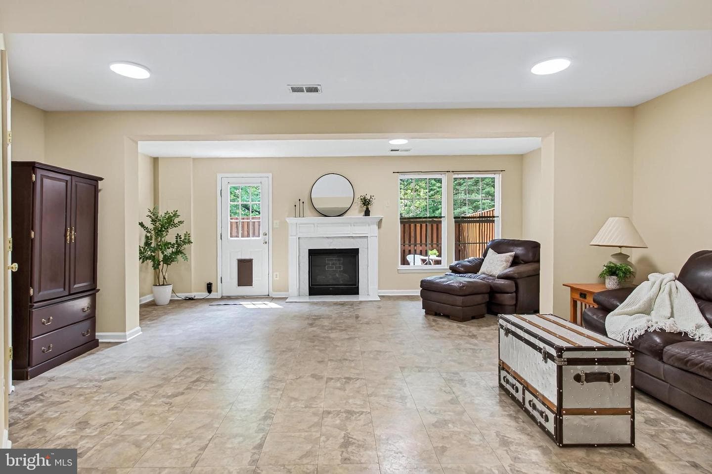 12460 Hadrians Court photo 37
