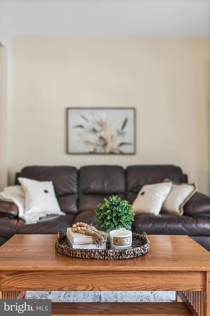 12460 Hadrians Court photo 9