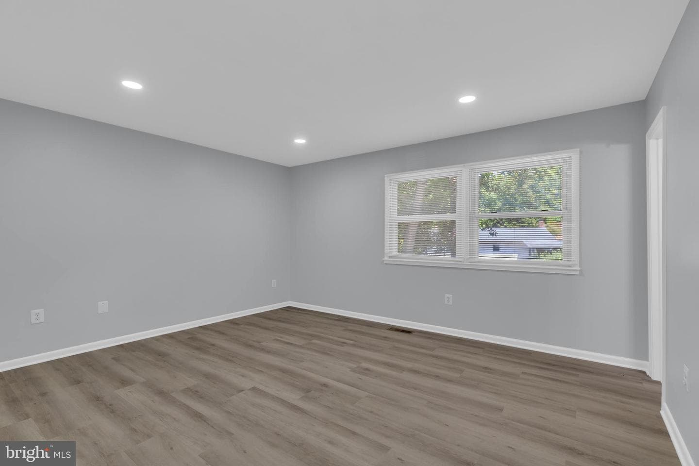 4950 Kirwyn Court photo 13