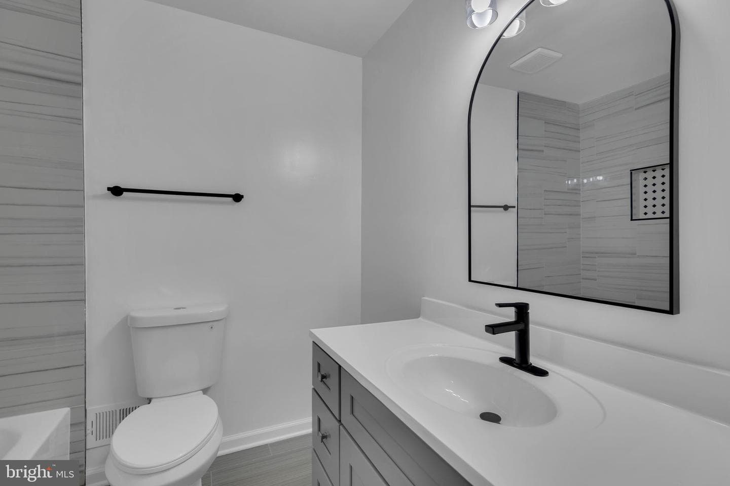 4950 Kirwyn Court photo 21