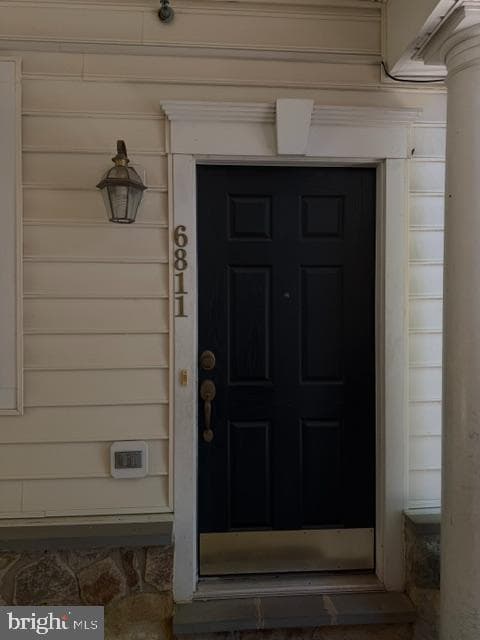 6811 Hampton Bay Lane photo 3