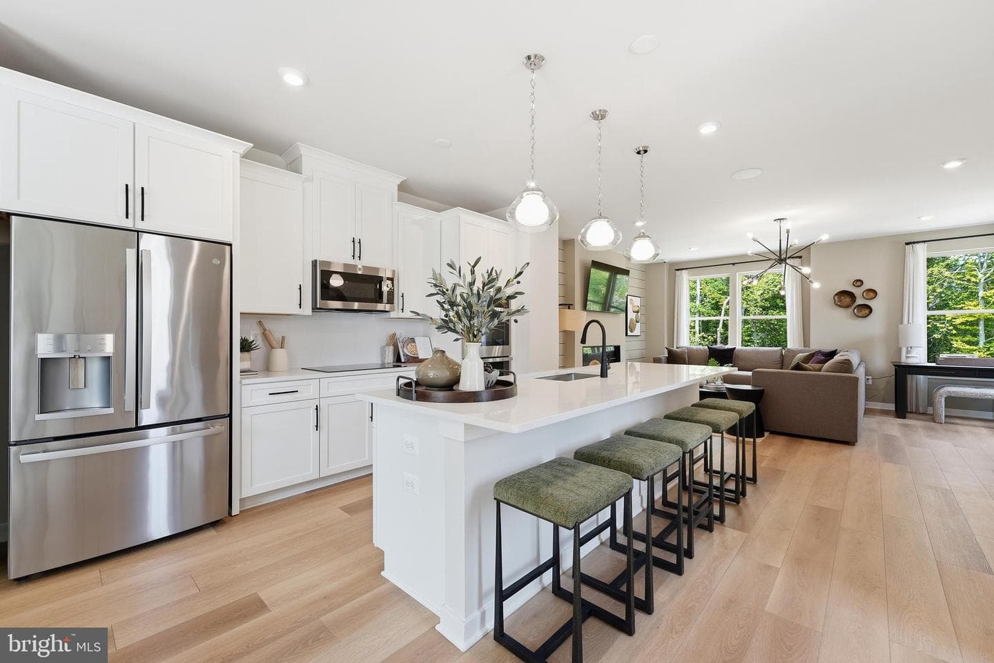 14182 Slate Street photo 11